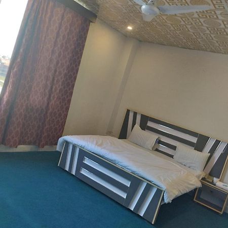 Hotel Royal Sweet Lahor Kültér fotó